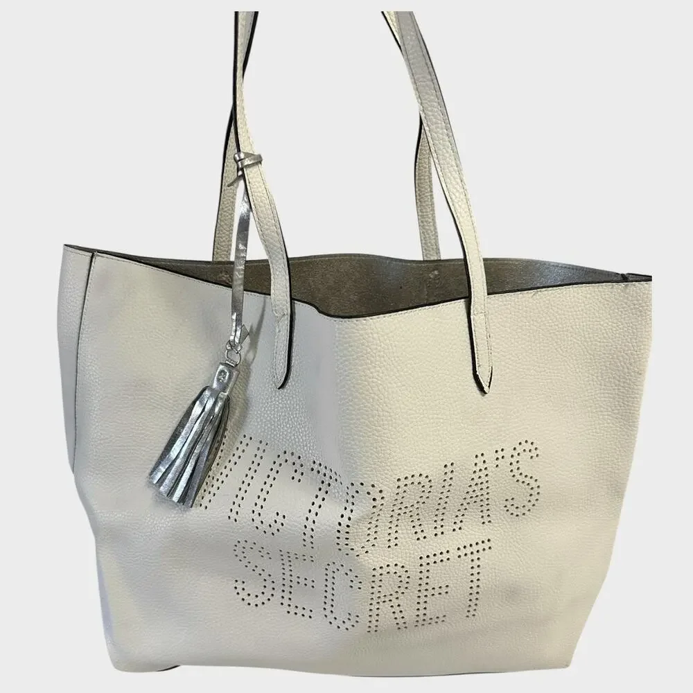 Victoria's Secret Laser-Cut logo Tote Bag in White Faux Leather - Picture 2 of 10